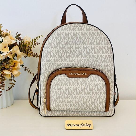 NWT Michael Kors Jaycee Medium Zip Pocket Backpack Vanilla - Picture 1 of 10